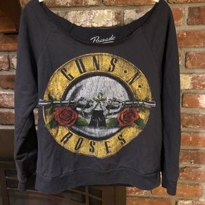 Guns N’ Roses great gray long sleeve size medium